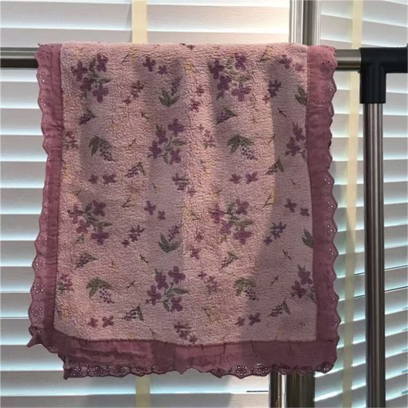 ผ้าขนหนูสไตล์คู่รักพร้อมลูกไม้ - Home Textiles Towel Set บทวิจารณ์และราคา